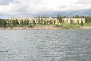 Yellowstone Lake Hotel / WC